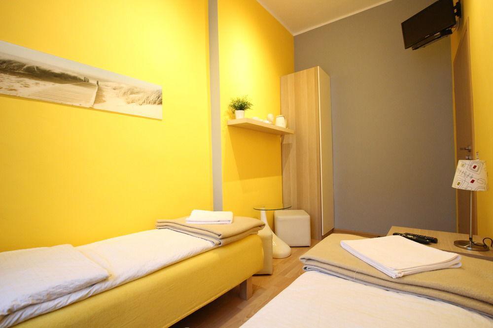 Rainbow Apartments 3 Cracovia Exterior foto